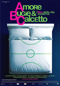 amore bugie calcetto poster